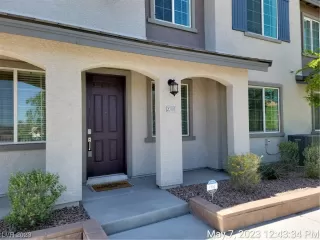 Photo #1: 2494025 Listing 