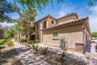 Photo #2: 2494058 Listing