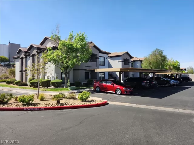 MLS: 2494171 Condo For Sale