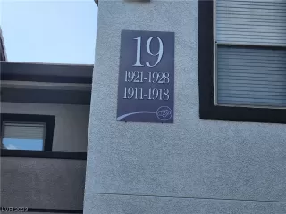 Photo #3: 2494171 Listing 