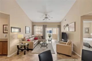 Photo #4: 2494176 Listing 