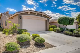 Photo #1: 2494222 Listing 