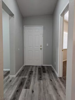 Photo #2: 2494231 Listing 