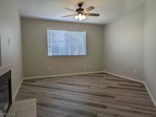 Photo #4: 2494231 Listing 