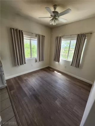 Photo #2: 2494237 Listing 