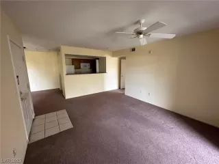 Photo #4: 2494260 Listing 