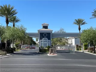 Photo #1: 2494307 Listing 