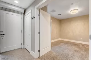 Photo #5: 2494348 Listing 