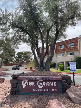 Photo #2: 2494482 Listing 