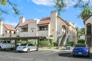 Photo #1: 2494498 Listing 