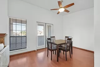 Photo #4: 2494498 Listing 