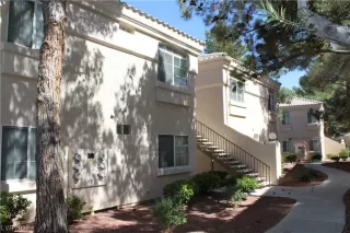 Photo #5: 2494501 Listing 