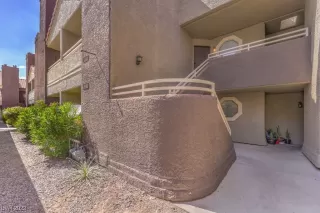 Photo #1: 2494515 Listing 