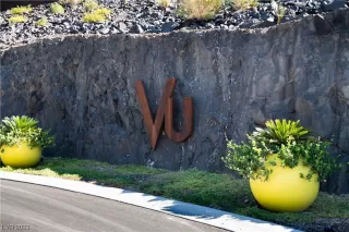 Photo #2: 2494530 Listing 