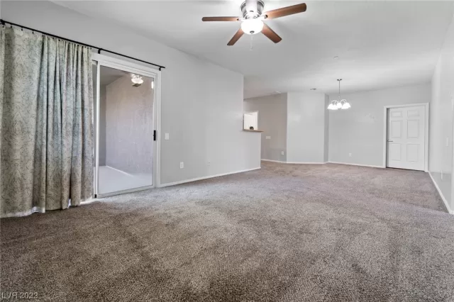 MLS: 2494552 Condo For Sale