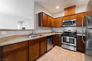 Photo #1: 2494552 Listing