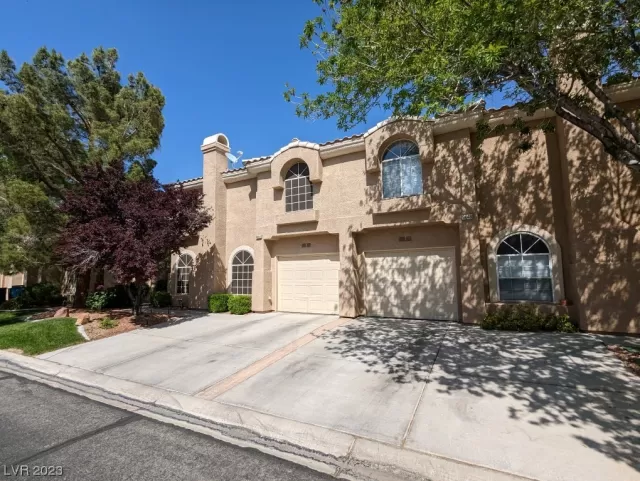 MLS: 2494575 Condo For Sale