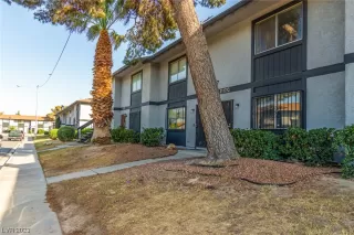 Photo #2: 2494710 Listing 