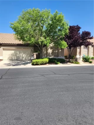 Photo #1: 2494728 Listing 