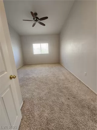 Photo #6: 2494728 Listing 