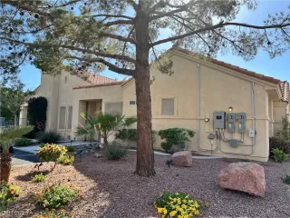 Photo #1: 2494784 Listing 