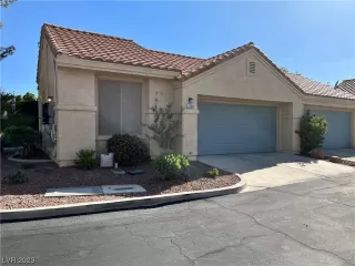 Photo #2: 2494784 Listing 