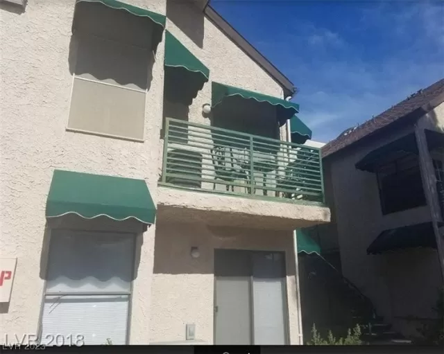 MLS: 2494826 Condo For Sale