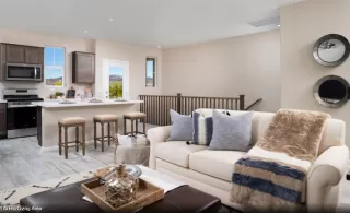 Photo #4: 2494829 Listing