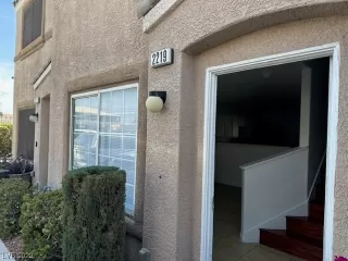 Photo #1: 2494862 Listing