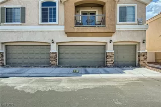 Photo #1: 2494899 Listing 