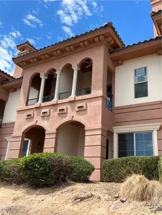 Photo #6: 2494949 Listing 