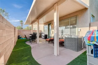 Photo #4: 2494971 Listing 