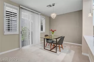 Photo #3: 2495069 Listing 