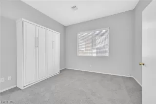 Photo #3: 2495085 Listing