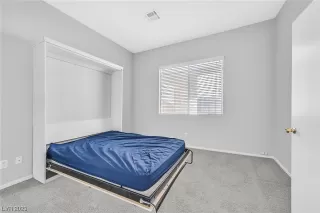 Photo #4: 2495085 Listing