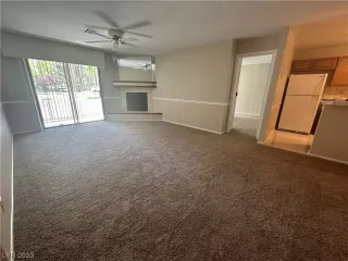 Photo #2: 2495113 Listing 