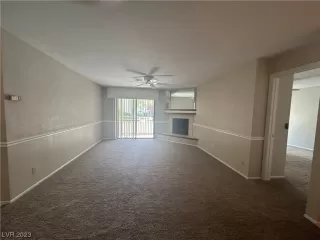 Photo #3: 2495113 Listing 