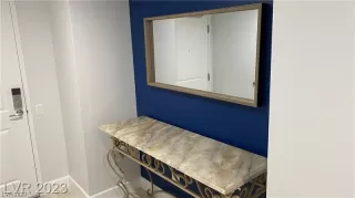 Photo #6: 2495114 Listing 