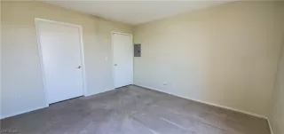 Photo #6: 2495130 Listing 