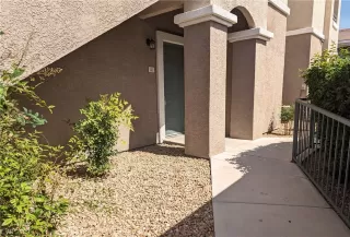 Photo #2: 2495137 Listing 