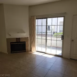 Photo #6: 2495193 Listing 