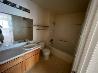 Photo #6: 2495260 Listing 