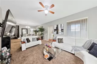 Photo #1: 2495284 Listing 