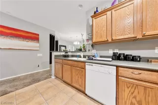 Photo #6: 2495284 Listing 