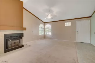 Photo #2: 2495381 Listing