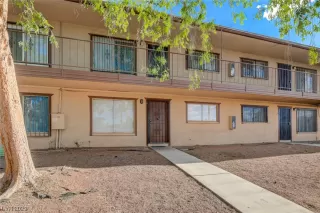 Photo #1: 2495382 Listing