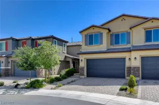 Photo #1: 2495388 Listing 