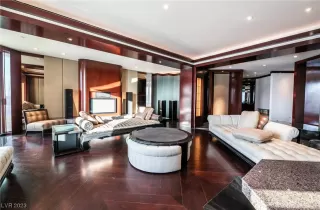 Photo #4: 2495397 Listing 