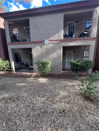 Photo #2: 2495441 Listing 