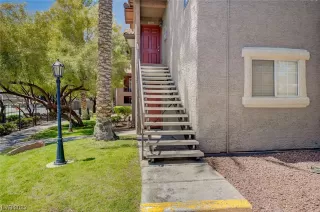 Photo #2: 2495506 Listing